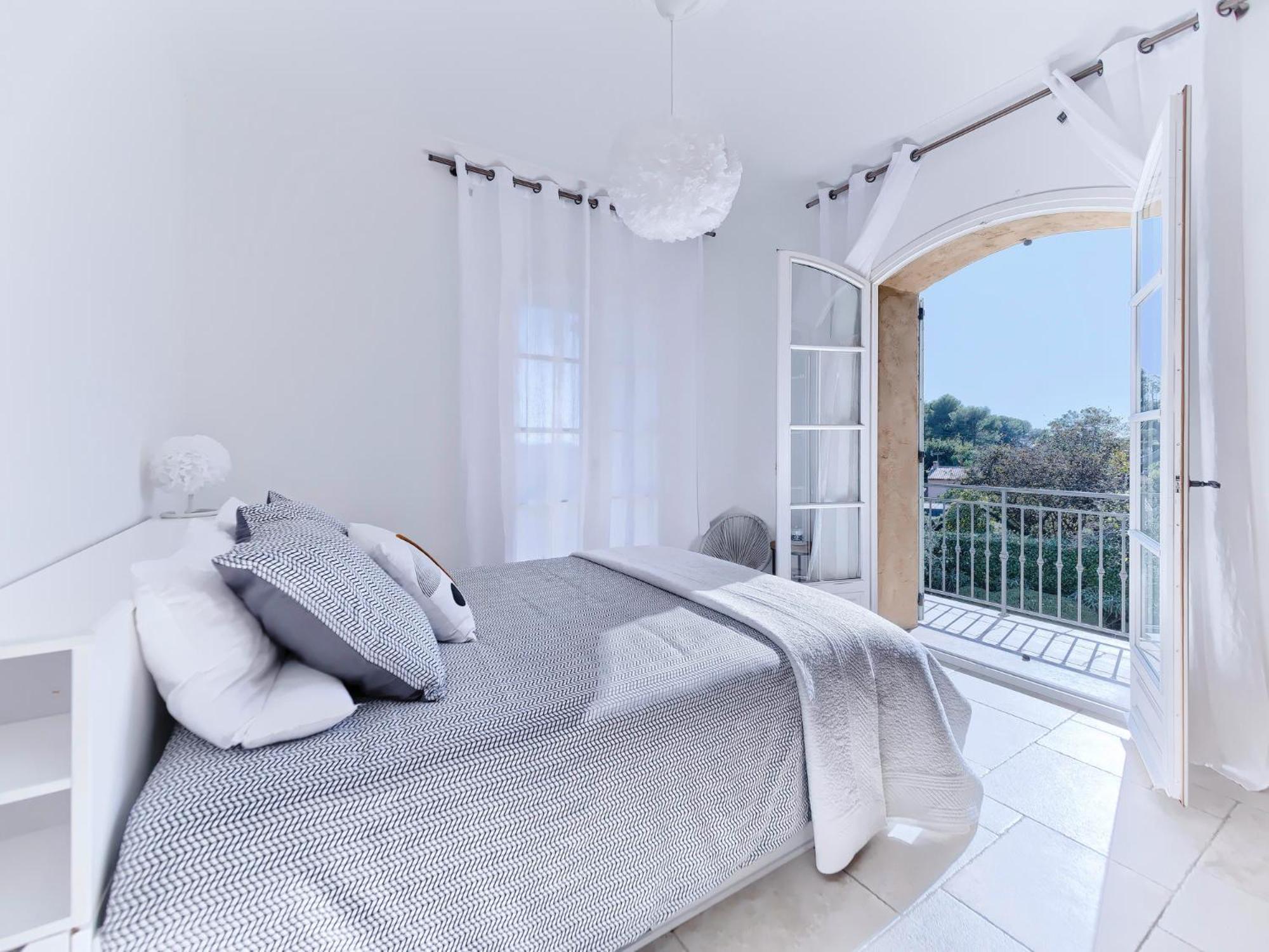 Villa Bastide D'Architecte En Pierre Cagnes-sur-Mer Esterno foto